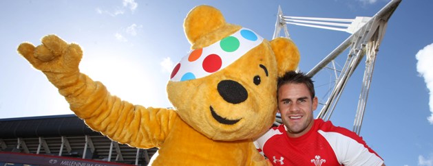 Children In Need Pudsey Bear. Pudsey Bear and Lee Byrne