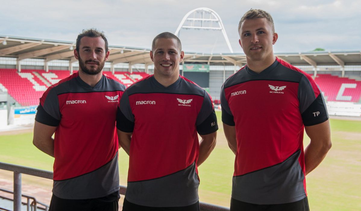 Scarlets new signings start training
